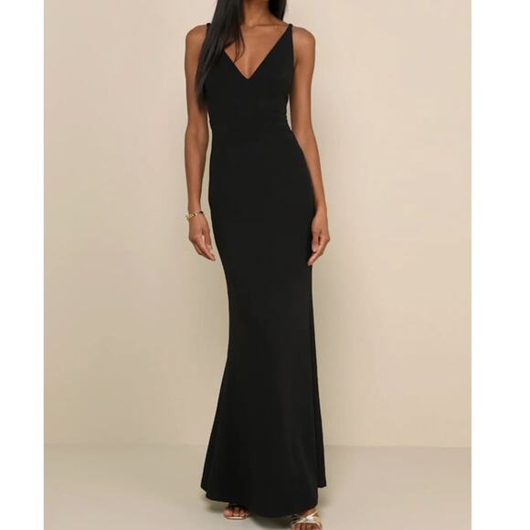 Lulus NWT Melora Black Crepe Bodycon Mermaid Sleeveless Flared Maxi Dress Medium - Picture 1 of 10